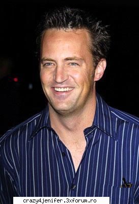 poze - in friendz chandler e foarte glumetz j jucaush - Matthew Perry (Chandler Bing)